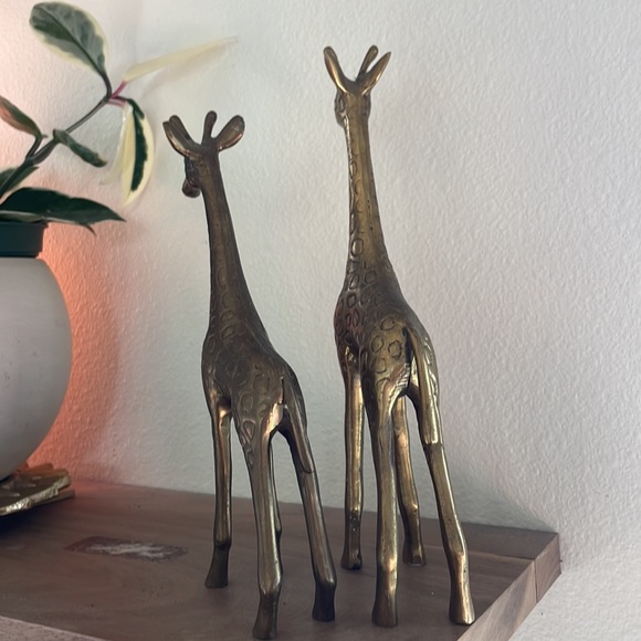 Vintage Solid Brass Giraffes - Picture 7 of 15